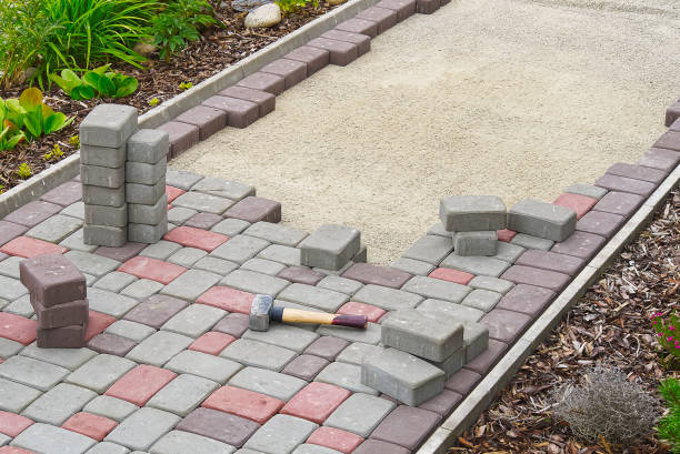 Best Professional Driveway Pavers  in Halsey, OR
